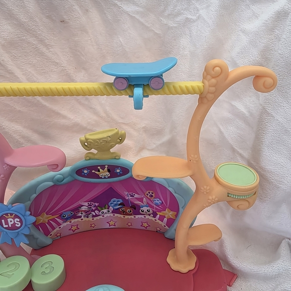 Littlest Pet Shop LPS Tricks & Talent Show Stage Playset 2006 Hasbro - Picture 6 of 9